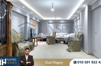 Apartment - 4 Bedrooms - 3 Bathrooms for sale in Smouha - Hay Sharq - Alexandria