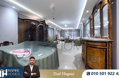 Apartment - 4 Bedrooms - 3 Bathrooms for sale in Smouha - Hay Sharq - Alexandria