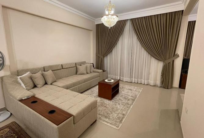 8233289 - Property Main Image