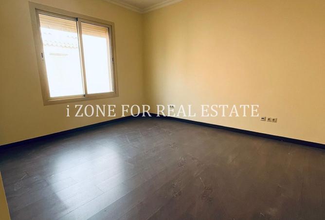 8233667 - صورة العقار 3