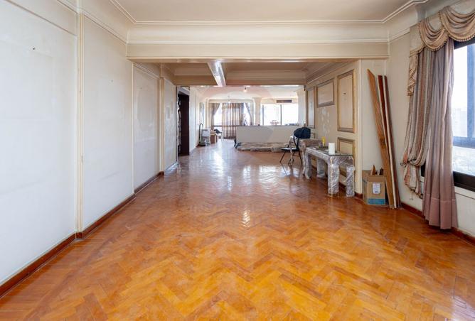 8233735 - Property Main Image