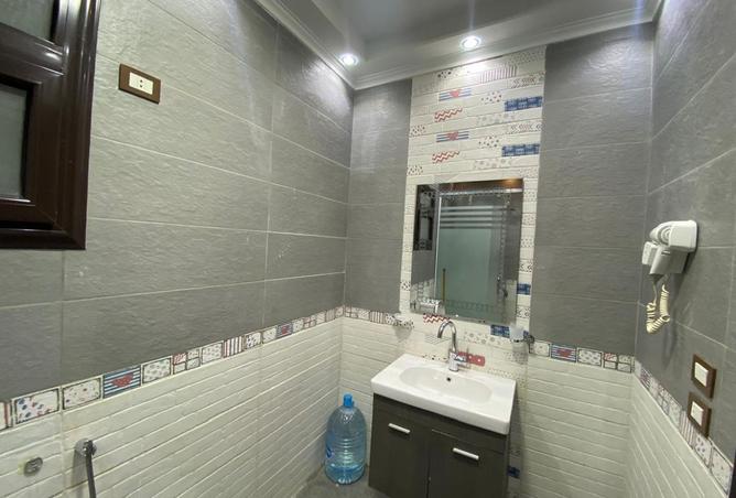 8236168 - Property Image 3