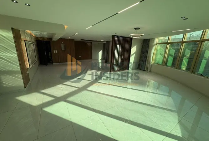 8237987 - Property Image 2
