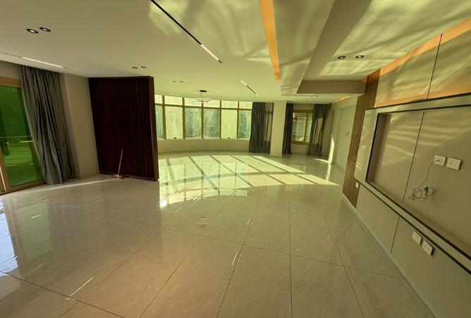 8237987 - Property Image 3