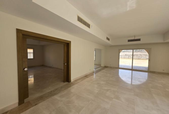 8239233 - صورة العقار 3