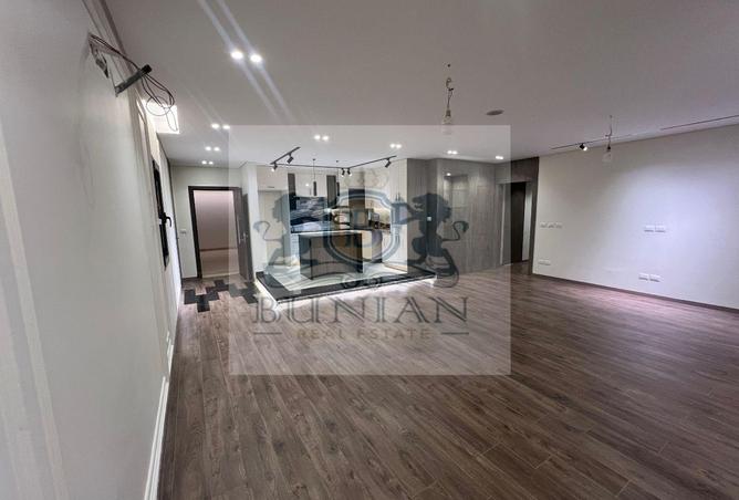 8240100 - الصورة الرئيسية للعقار