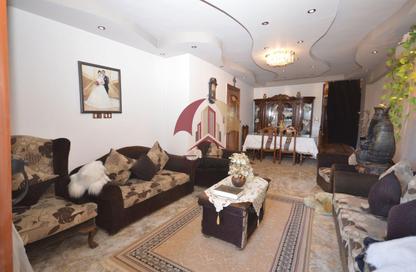 Apartment - 2 Bedrooms - 1 Bathroom for sale in Cleopatra - Hay Sharq - Alexandria