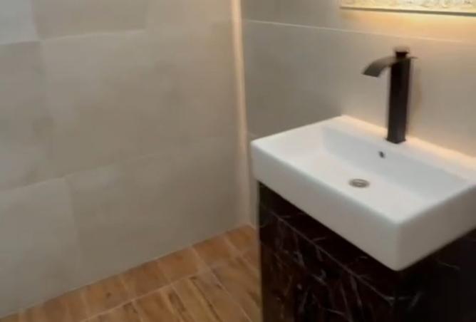 8242925 - صورة العقار 3