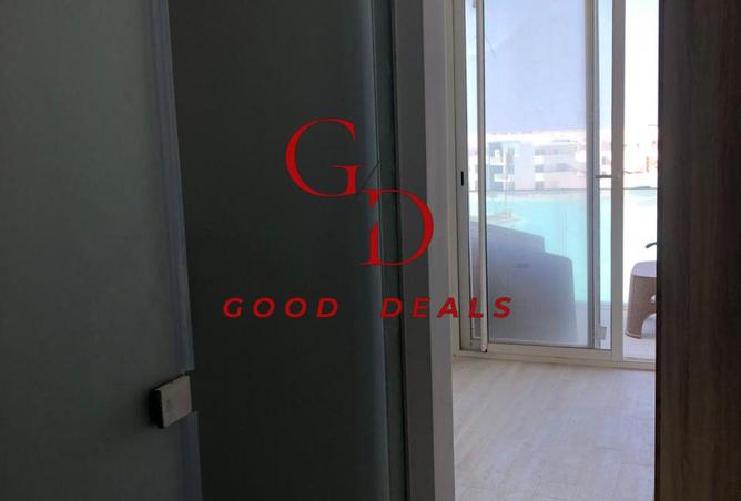 8243482 - Property Image 2