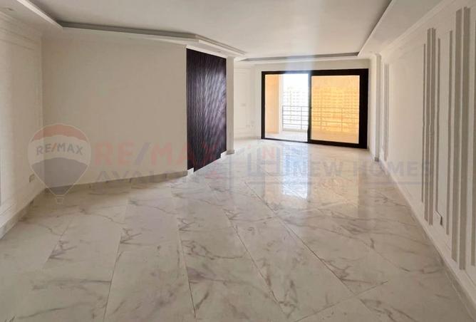 8243644 - صورة العقار 2