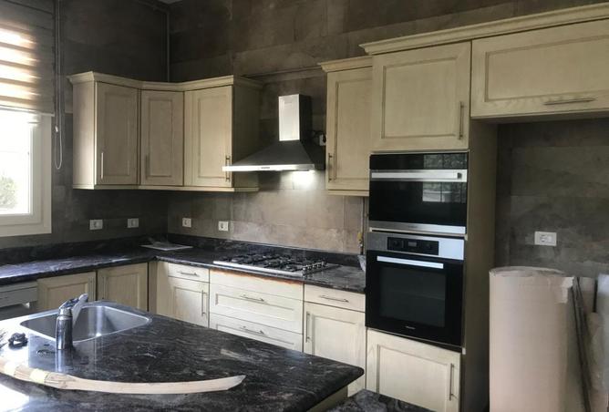 8245171 - Property Image 3