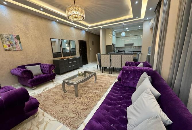 8246003 - Property Image 2