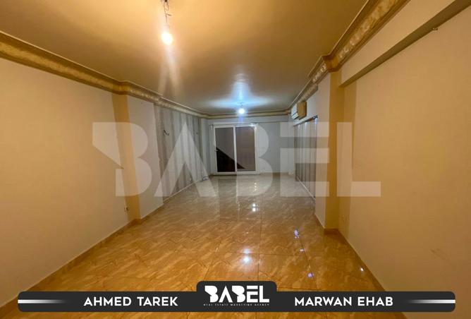 8246082 - Property Image 3