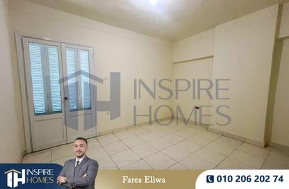 Apartment - 3 Bedrooms - 1 Bathroom for rent in Mustafa Kamel - Hay Sharq - Alexandria