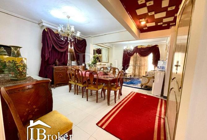 8248828 - Property Image 2