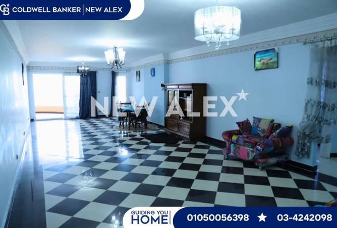 8251926 - Property Image 2