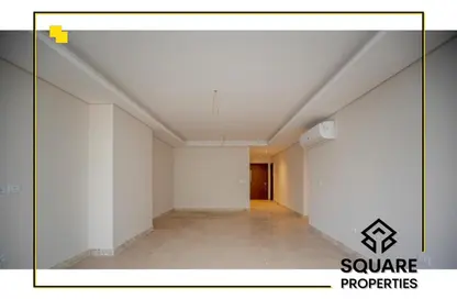 Apartment - 4 Bedrooms - 3 Bathrooms for sale in Park Side Residence - Zed Towers - Sheikh Zayed Compounds - Sheikh Zayed City - Giza