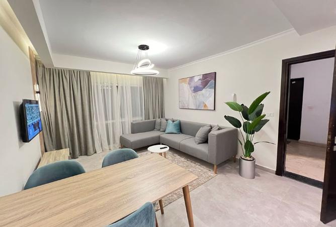 8254698 - Property Image 2