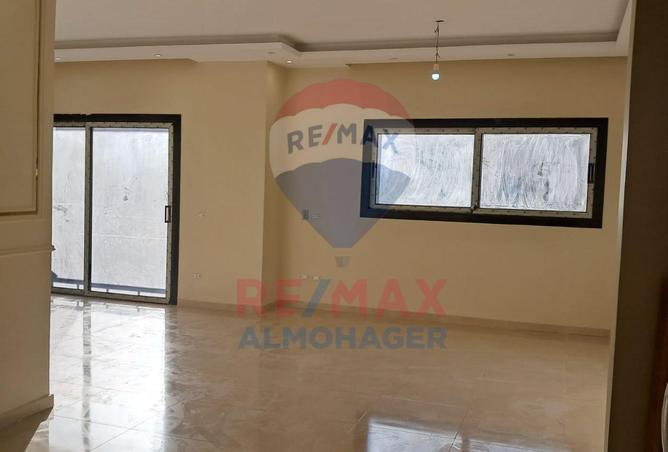 8256373 - Property Main Image