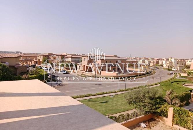 8256391 - صورة العقار 2