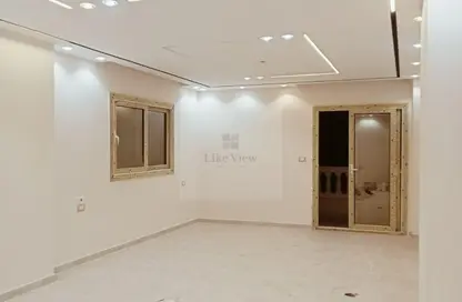 شقة - 3 غرف نوم - 2 حمامات للايجار في البوابة الثانية - احمس - حدائق الاهرام - الجيزة