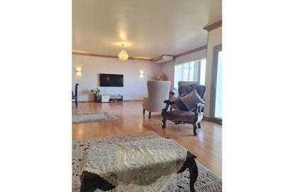 Apartment - 3 Bedrooms - 3 Bathrooms for rent in Zayed 2000 - 4th District - Sheikh Zayed City - Giza