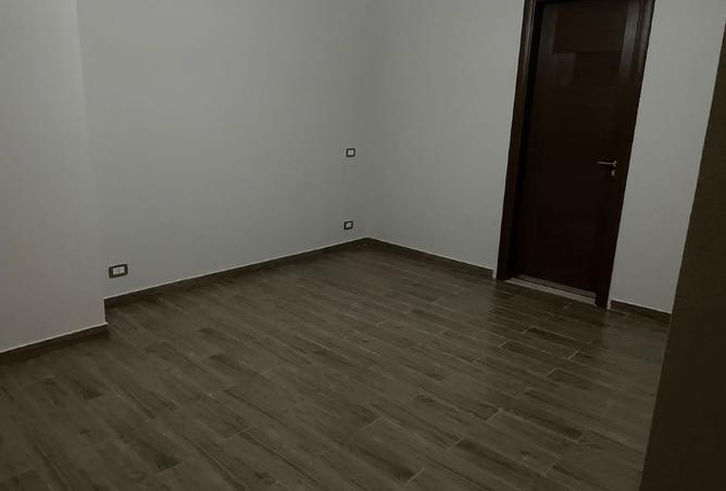 8258074 - صورة العقار 2