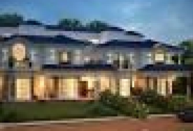 8260638 - Property Image 3