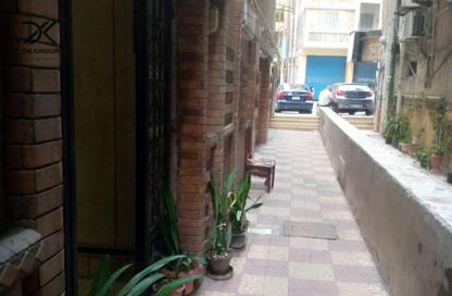 Apartment - 3 Bedrooms - 1 Bathroom for sale in Smouha - Hay Sharq - Alexandria