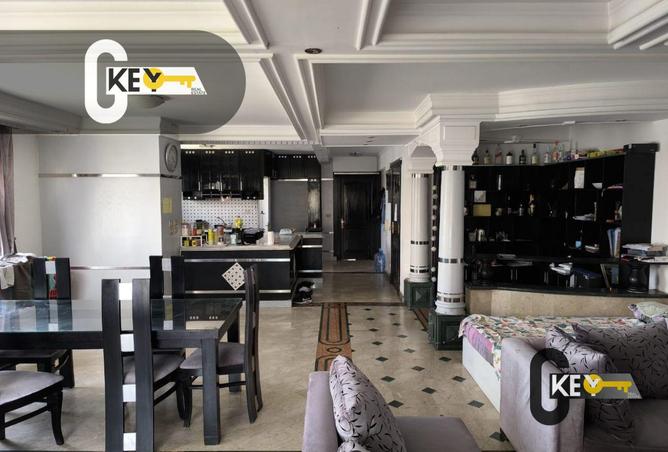 8382092 - Property Image 2