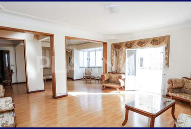 8266628 - Property Image 3