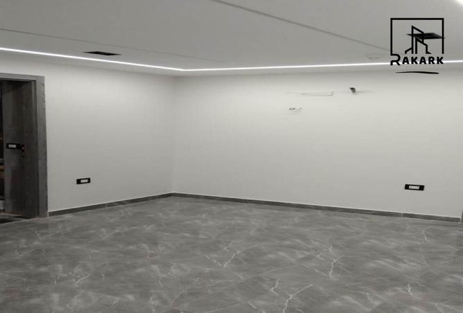 8267596 - Property Main Image