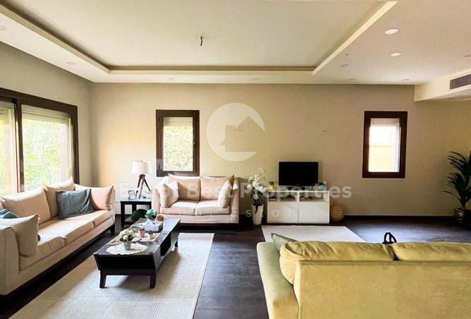 8278812 - Property Image 3