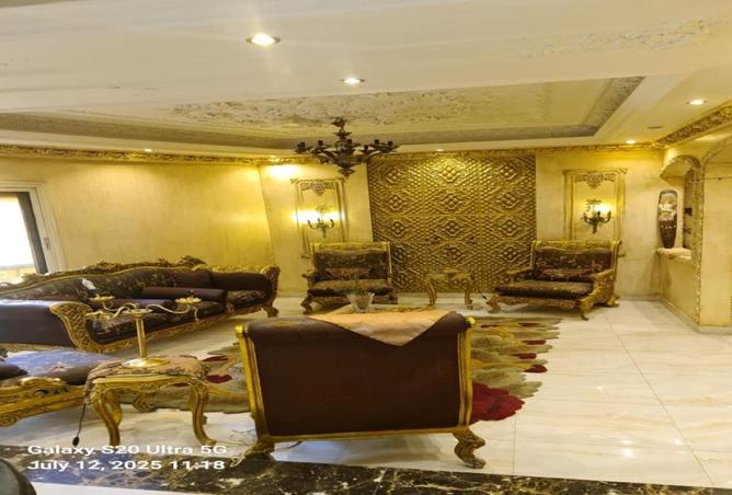 8271860 - صورة العقار 3