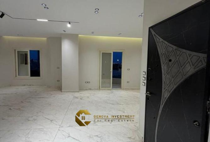 8272201 - Property Image 3