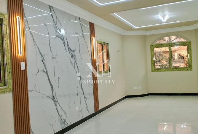 8273464 - صورة العقار 3