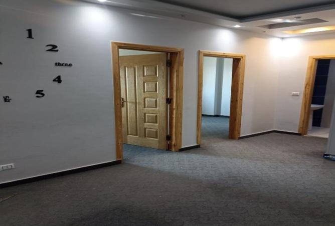 8274404 - Property Main Image