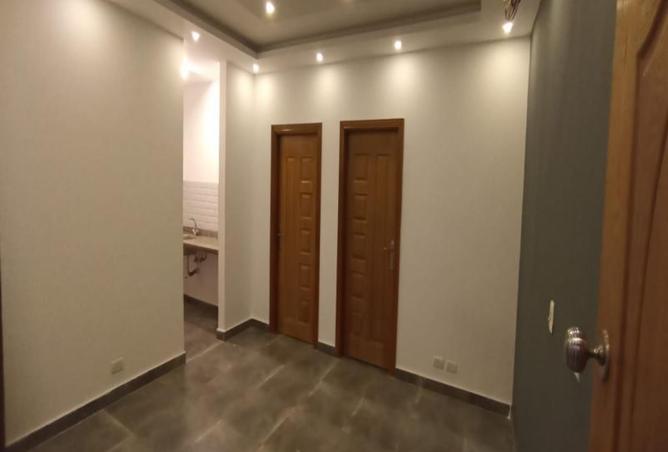 8274448 - Property Image 3