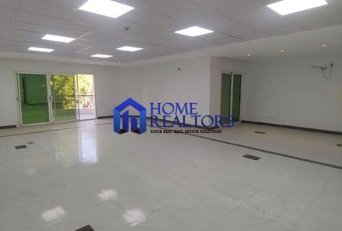 8274966 - Property Image 2