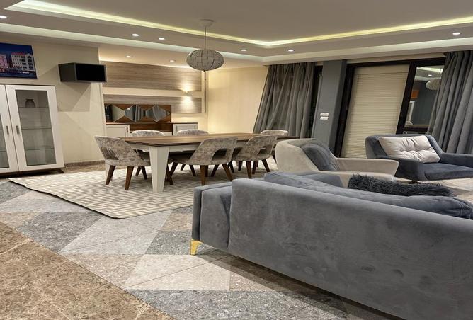 8275102 - Property Main Image