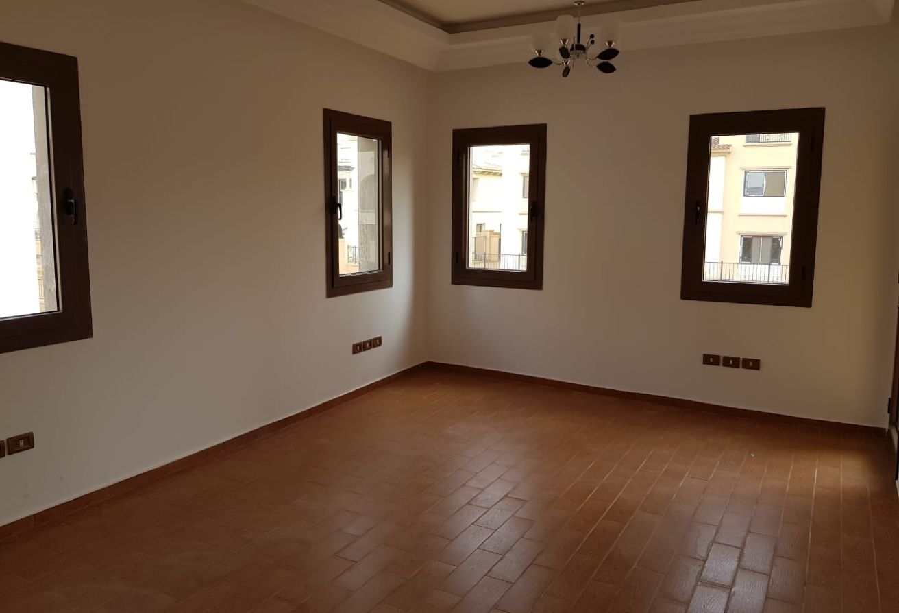 For Rent Twin House In Mivida Super Lux Finishing thumbnail