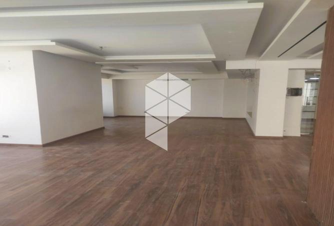 8560313 - الصورة الرئيسية للعقار