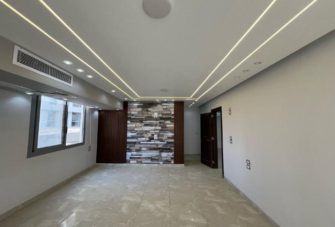 8282066 - صورة العقار 3