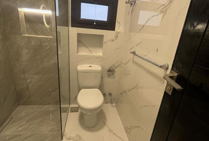 8285924 - Property Image 3