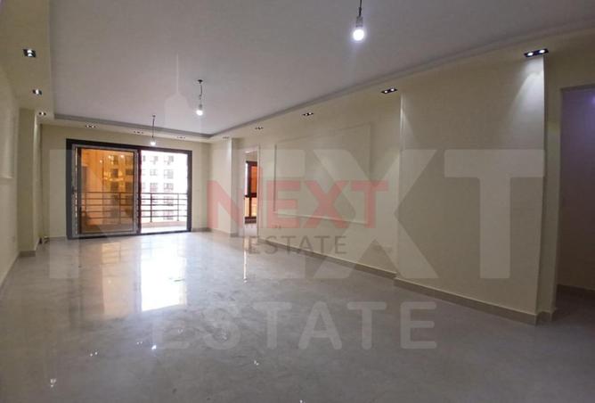 8288256 - صورة العقار 3