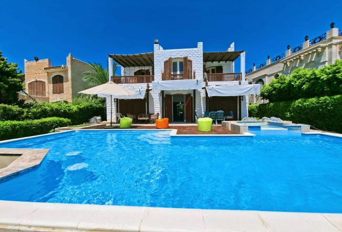 8288453 - Property Image 3