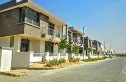 Apartment - 2 Bedrooms - 2 Bathrooms for sale in Taj City - 5th Settlement Compounds - The 5th Settlement - New Cairo City - Cairo