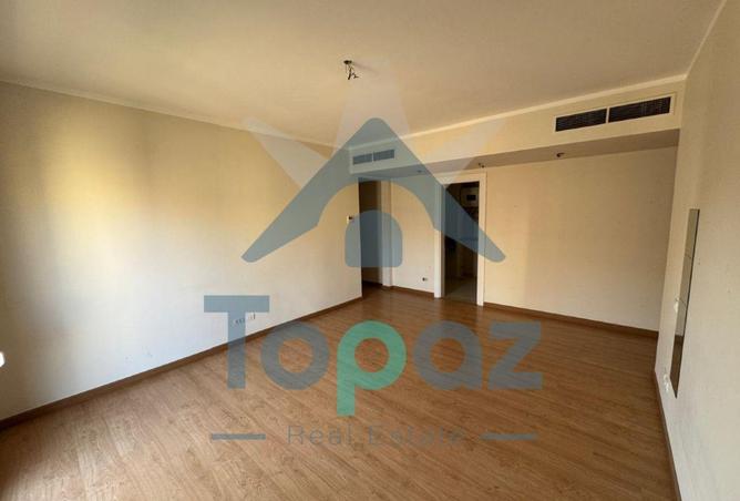 8293838 - Property Image 3