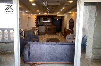 Apartment - 3 Bedrooms - 2 Bathrooms for sale in Miami - Hay Awal El Montazah - Alexandria