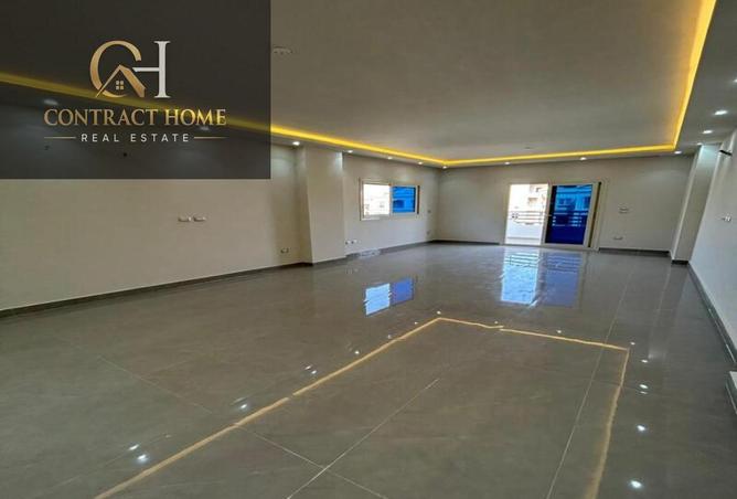 8297518 - Property Main Image